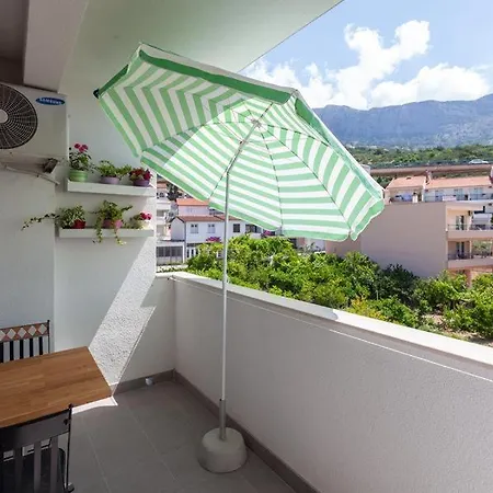 Vela Apartment *