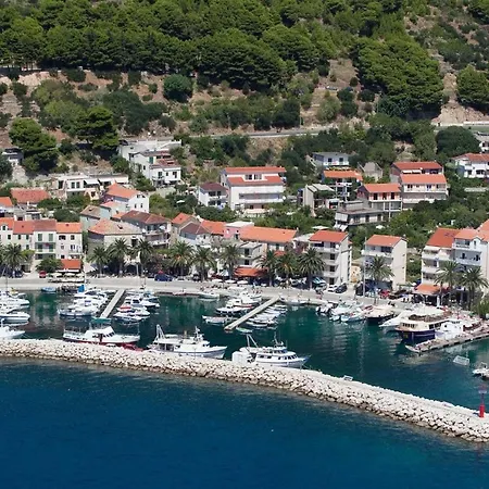 Apartment Vela
