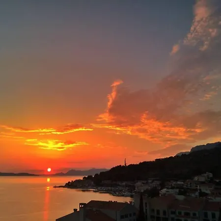 Apartment Vela Podgora